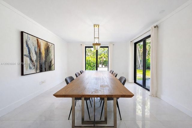 471 SW 30th Rd, Miami, FL 33129