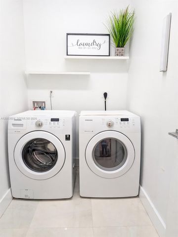 471 SW 30th Rd, Miami, FL 33129