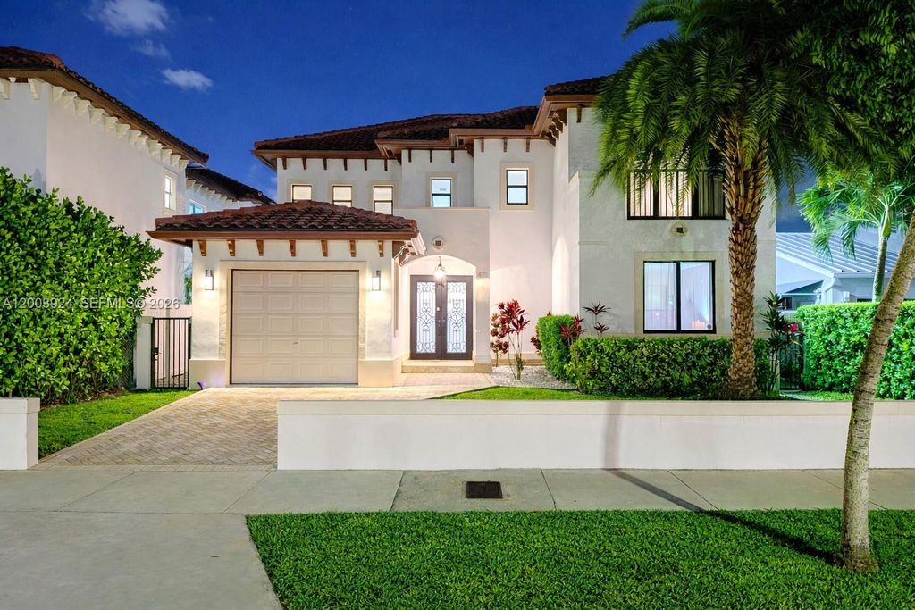 471 SW 30th Rd, Miami, FL 33129