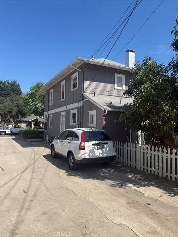 1102 French, Santa Ana, CA 92701