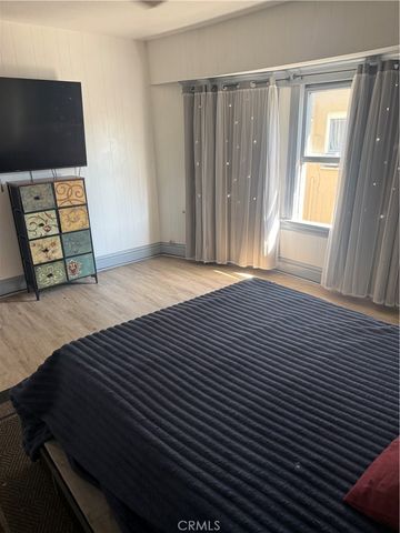 1102 French, Santa Ana, CA 92701