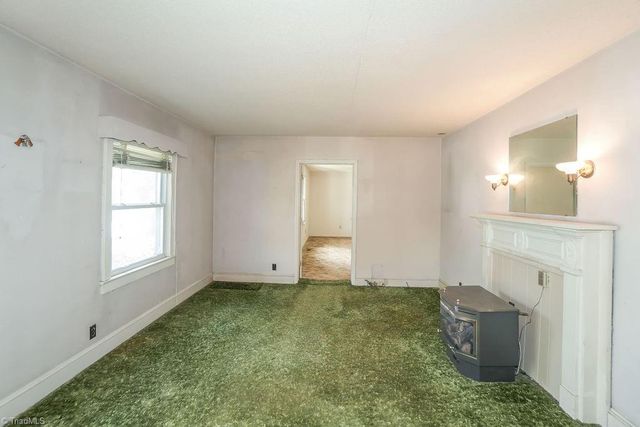 1001 Sykes Avenue, Greensboro, NC 27405