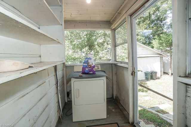 1001 Sykes Avenue, Greensboro, NC 27405