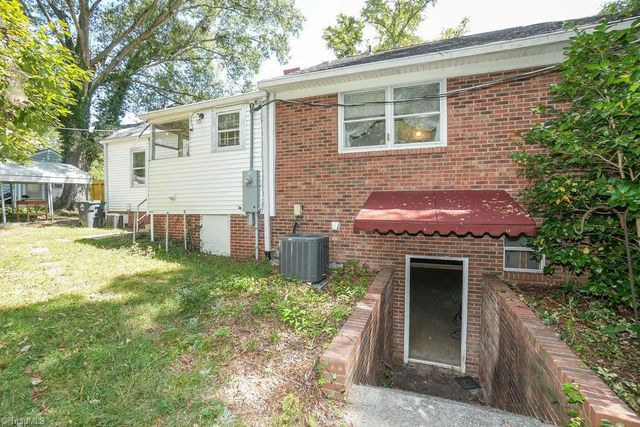 1001 Sykes Avenue, Greensboro, NC 27405