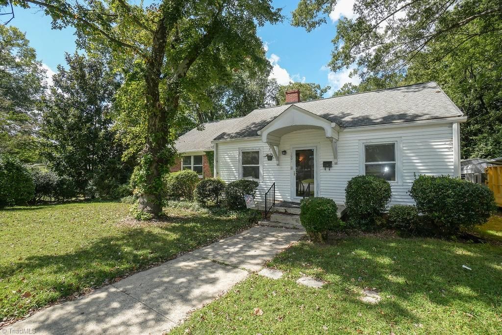 1001 Sykes Avenue, Greensboro, NC 27405