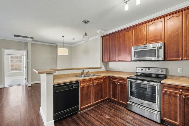 8043 Bienville Dr Apt Z5, Nashville, TN 37211