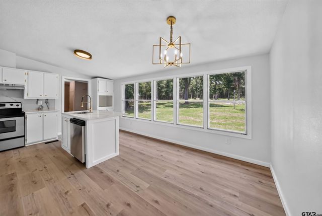 180 An County Road 4251, Palestine, TX 75803