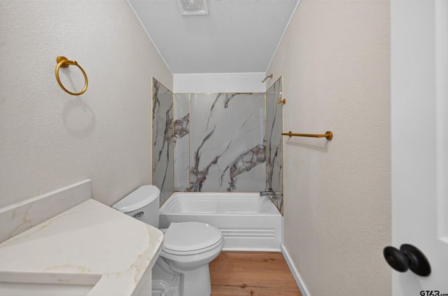 180 An County Road 4251, Palestine, TX 75803