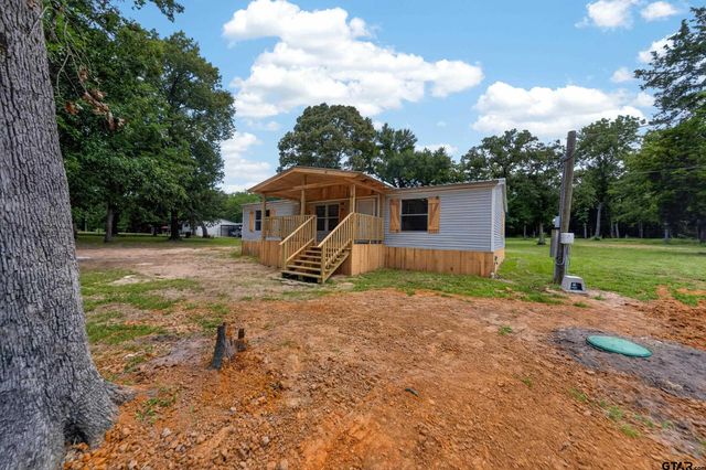 180 An County Road 4251, Palestine, TX 75803