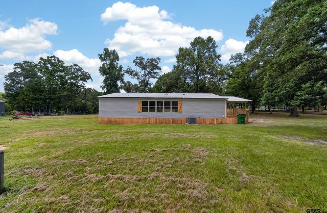 180 An County Road 4251, Palestine, TX 75803
