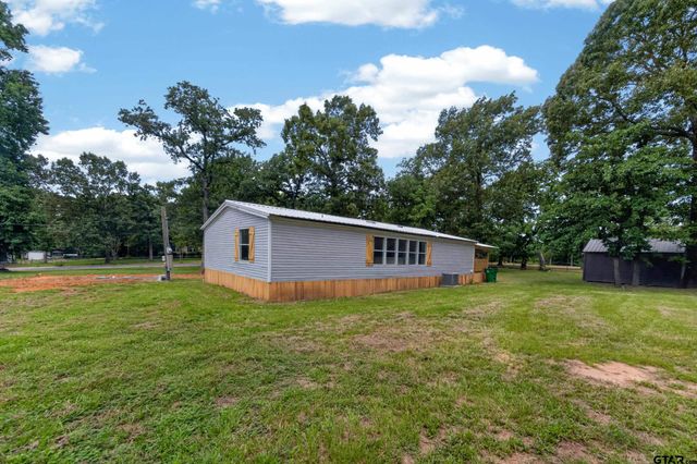 180 An County Road 4251, Palestine, TX 75803