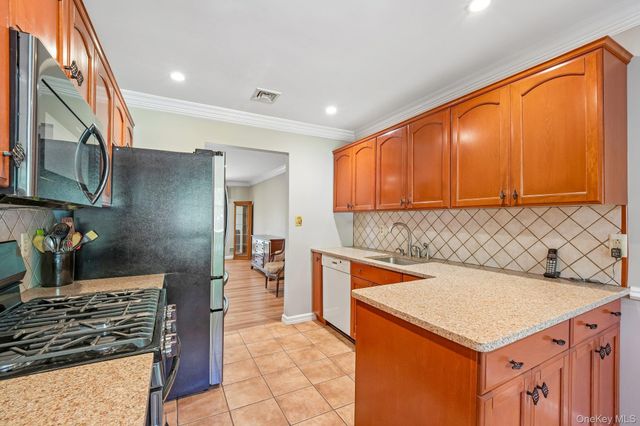 174 Eagleton Drive, Monroe, NY 10950