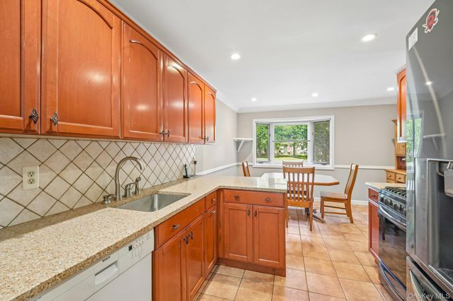 174 Eagleton Drive, Monroe, NY 10950
