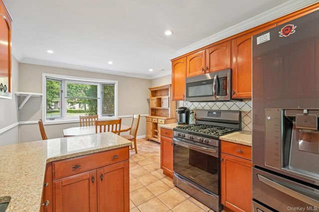 174 Eagleton Drive, Monroe, NY 10950