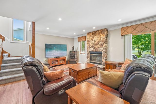 174 Eagleton Drive, Monroe, NY 10950
