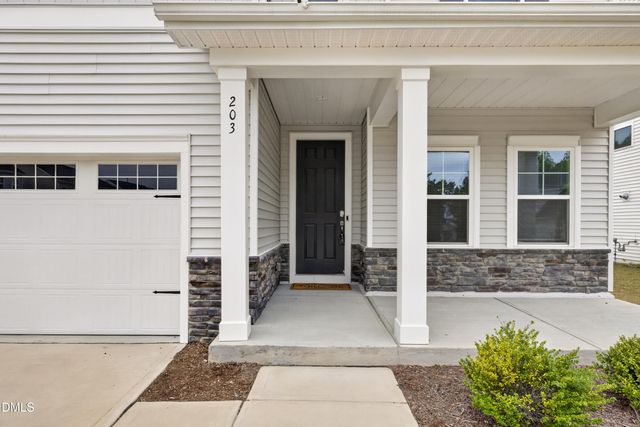 203 Sea Cave Lane, Raleigh, NC 27610