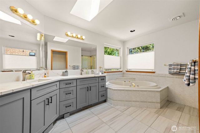 11002 Moller Drive NW, Gig Harbor, WA 98332