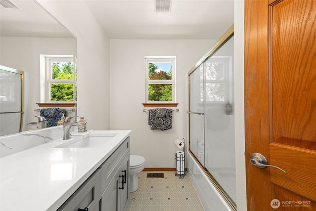 11002 Moller Drive NW, Gig Harbor, WA 98332
