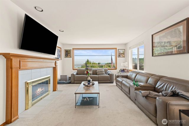11002 Moller Drive NW, Gig Harbor, WA 98332