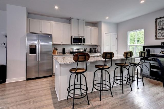 100 Pocosin PATH, Poquoson, VA 23662