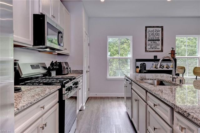 100 Pocosin PATH, Poquoson, VA 23662