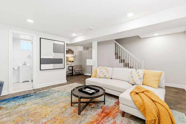 1115 42ND ST NE, Washington, DC 20019