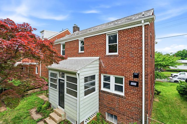 1115 42ND ST NE, Washington, DC 20019
