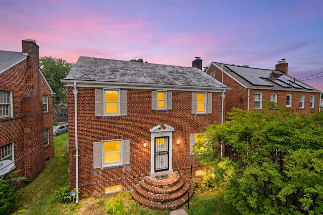 1115 42ND ST NE, Washington, DC 20019
