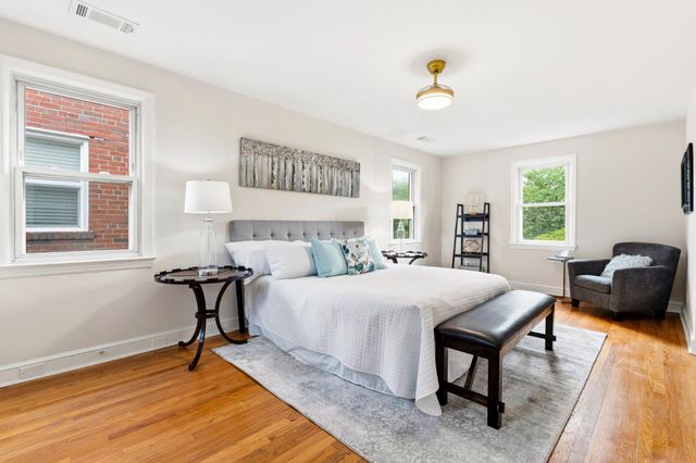 1115 42ND ST NE, Washington, DC 20019