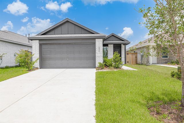 1531 Gentle Wind Court, Angleton, TX 77515