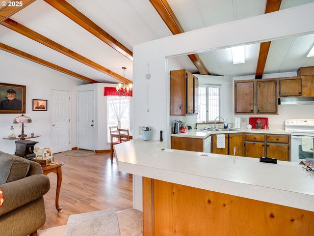 300 Sw 7TH Ave 410, Battle Ground, WA 98604