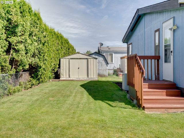 300 Sw 7TH Ave 410, Battle Ground, WA 98604