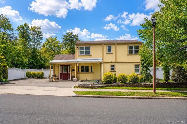66 Grace Lane, Levittown, NY 11756