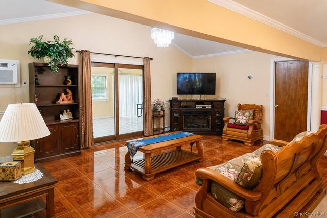 66 Grace Lane, Levittown, NY 11756