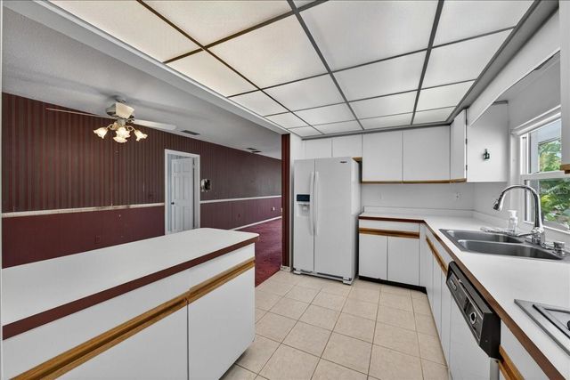 1907 78TH STREET NW, Bradenton, FL 34209