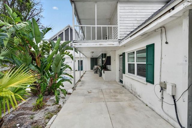 1907 78TH STREET NW, Bradenton, FL 34209