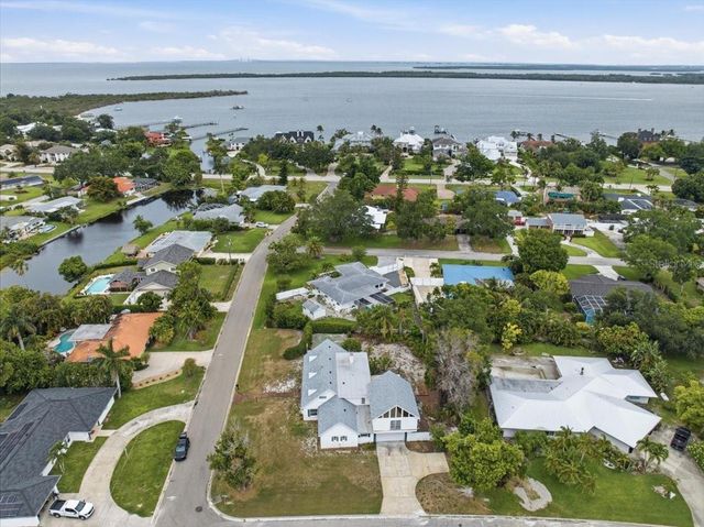 1907 78TH STREET NW, Bradenton, FL 34209