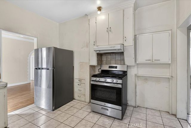 3615 Carlin, Lynwood, CA 90262