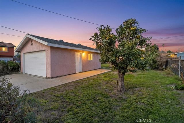 3615 Carlin, Lynwood, CA 90262