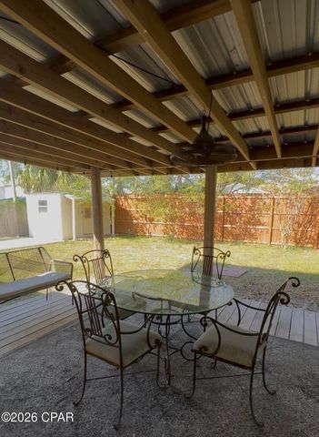 5620 Pinetree Avenue, Panama City Beach, FL 32408