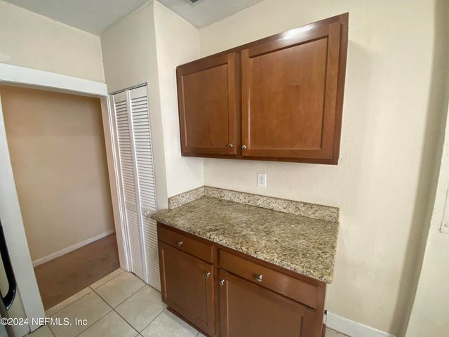 2673 FORBES Street C, Jacksonville, FL 32204