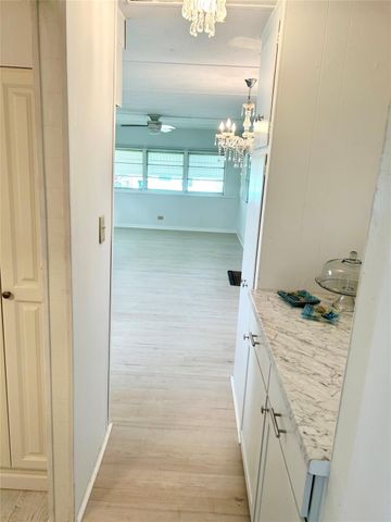 5400 SE Jack Avenue, Stuart, FL 34997