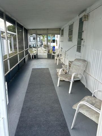 5400 SE Jack Avenue, Stuart, FL 34997