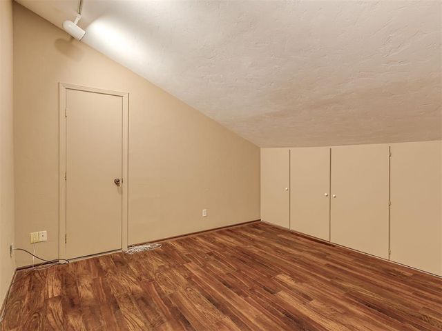 6208 Waterford Boulevard 96, Oklahoma City, OK 73116