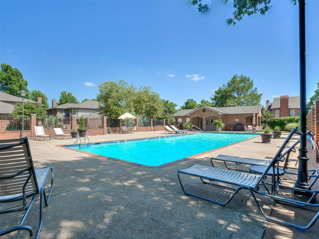 6208 Waterford Boulevard 96, Oklahoma City, OK 73116
