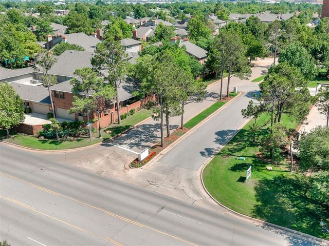6208 Waterford Boulevard 96, Oklahoma City, OK 73116