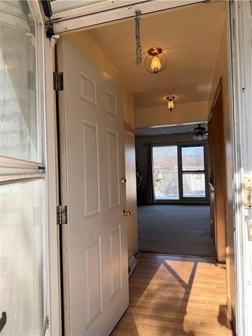 7924 New Jersey Avenue, Kansas City, KS 66112