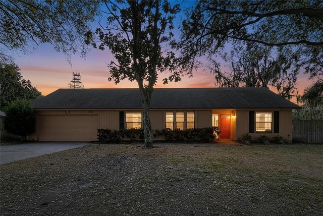 2205 ROSLYN LANE, Lakeland, FL 33812