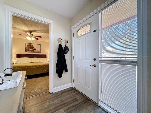 2205 ROSLYN LANE, Lakeland, FL 33812