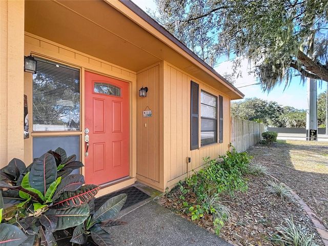 2205 ROSLYN LANE, Lakeland, FL 33812